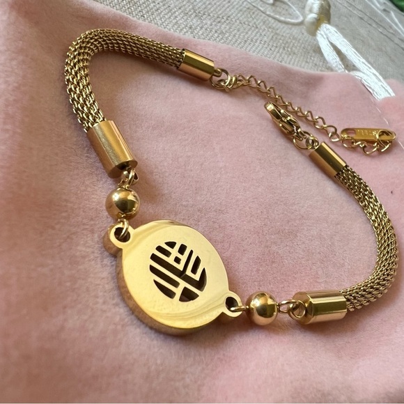 Bracelet 18K Gold Plated Stainless Steel, Mesh Chain Mother of Pearl Non-tarnish - Picture 2 of 5